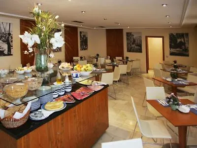 Hotell Tryp Ciudad De