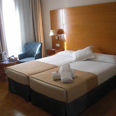 Tryp Ciudad De Hotell