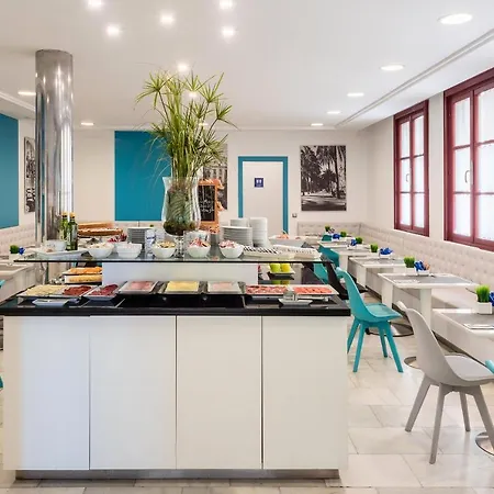 Hotell Tryp Ciudad De 3*