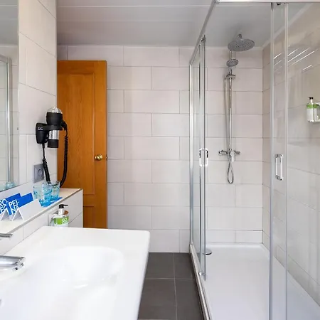 Hotell Tryp Ciudad De 3*